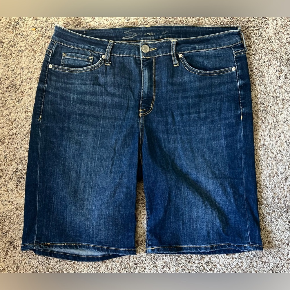 Seven 7 sunset Bermuda shorts Size 16